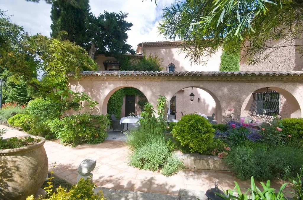 Panzió Le Mas Du Chanoine Saint-Paul-de-Vence